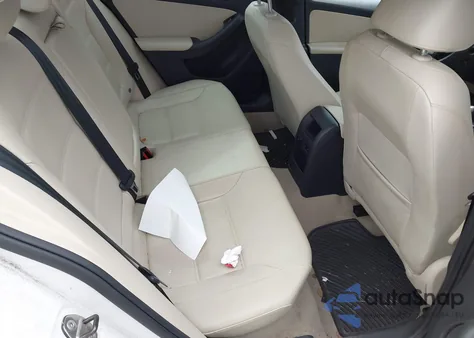 2014 Volkswagen Jetta 1.8T Se from USA, damaged, VIN 3VWD07AJ5EM371982